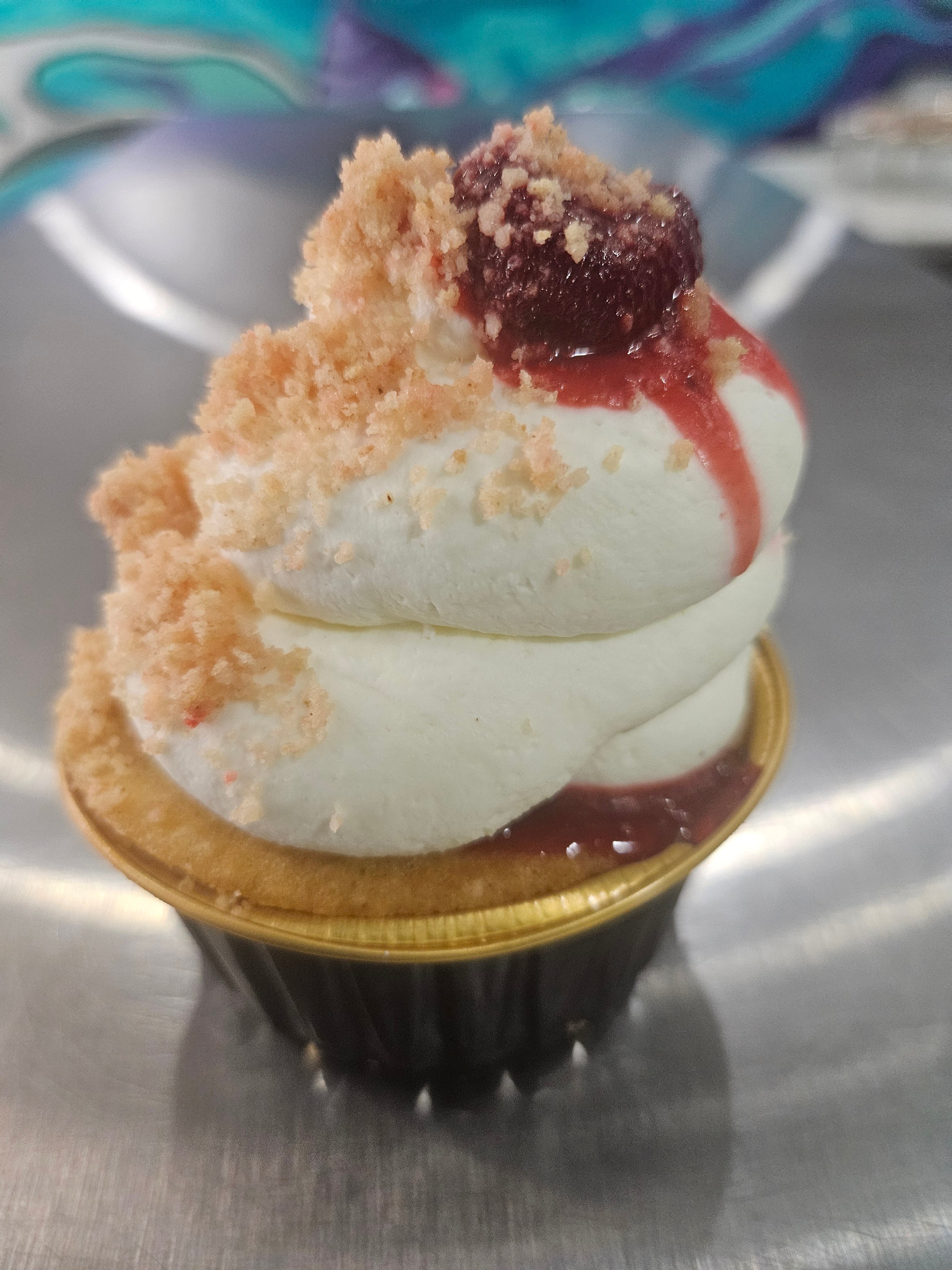 50mg Strawberry Shortcake Cupcake